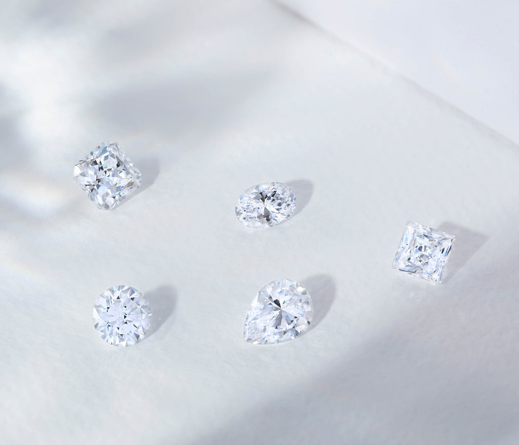 Moissanite vs. Diamond: Which one should I buy?