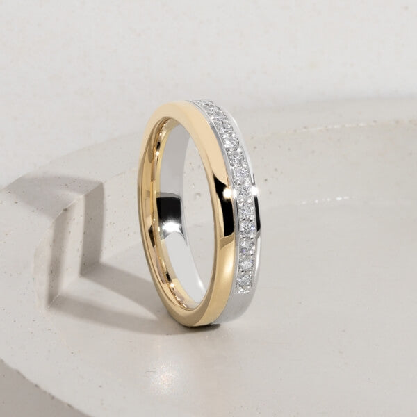 Ecksand Custom Two-Tone Wedding Ring