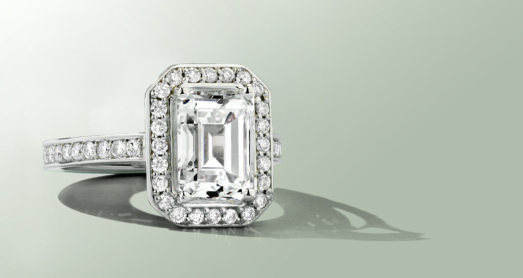 Emerald-Cut Diamond Engagement Rings