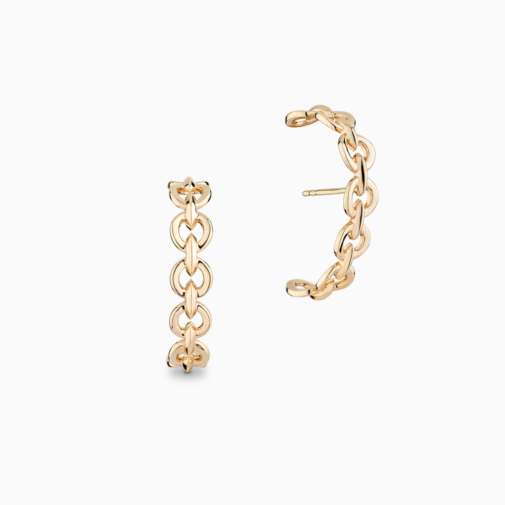 The Ecksand Gold Chain Earlobe Cuff Earrings shown with  in 14k Yellow Gold