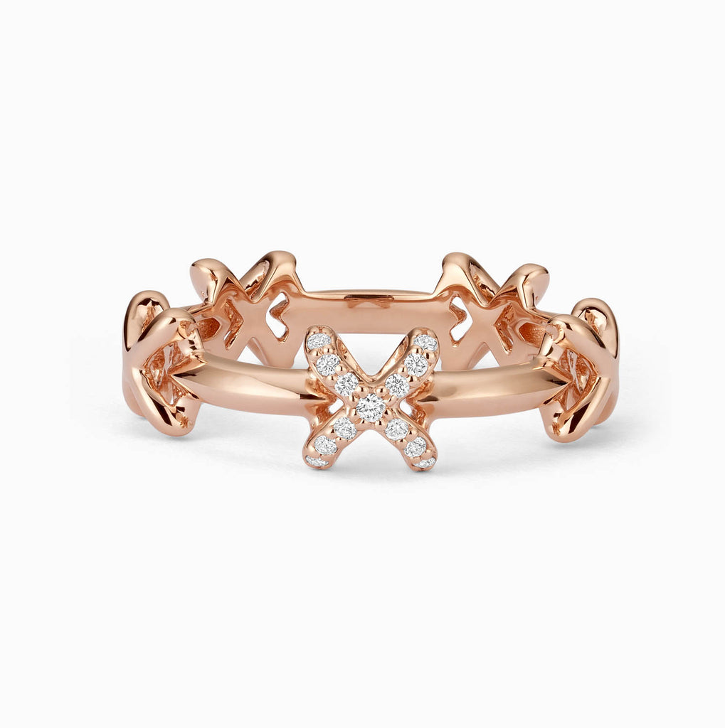 The Ecksand Five X's Ring with Diamond Pavé shown with Natural VS2+/ F+ in 14k Rose Gold