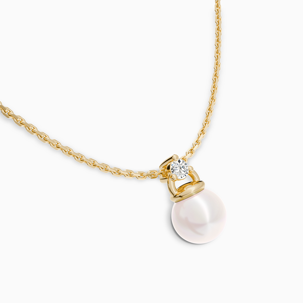 Large AAA Pearl Pendant Necklace 9-9.5mm On 9K Yellow Gold Large AAA Pearl Pendant Necklace 9-9.5mm On 9K Yellow Gold