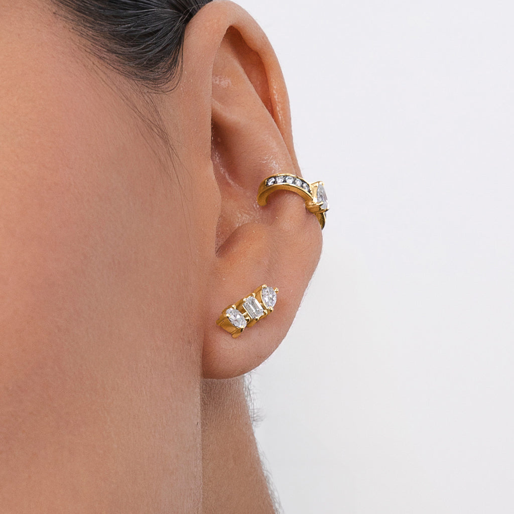 The Ecksand Single Conch Diamond Backing with Blackened Gold shown with  in 