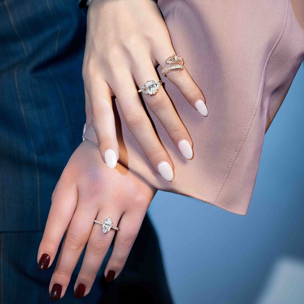 Model wearing Iconic Diamond Cluster Engagement Ring with Dragon Scale Setting Diamond Belt in Rose Gold
