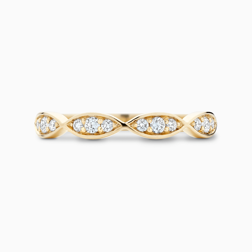 The Ecksand Scalloped Diamond Wedding Ring shown with Natural VS2+/ F+ in 18k Yellow Gold