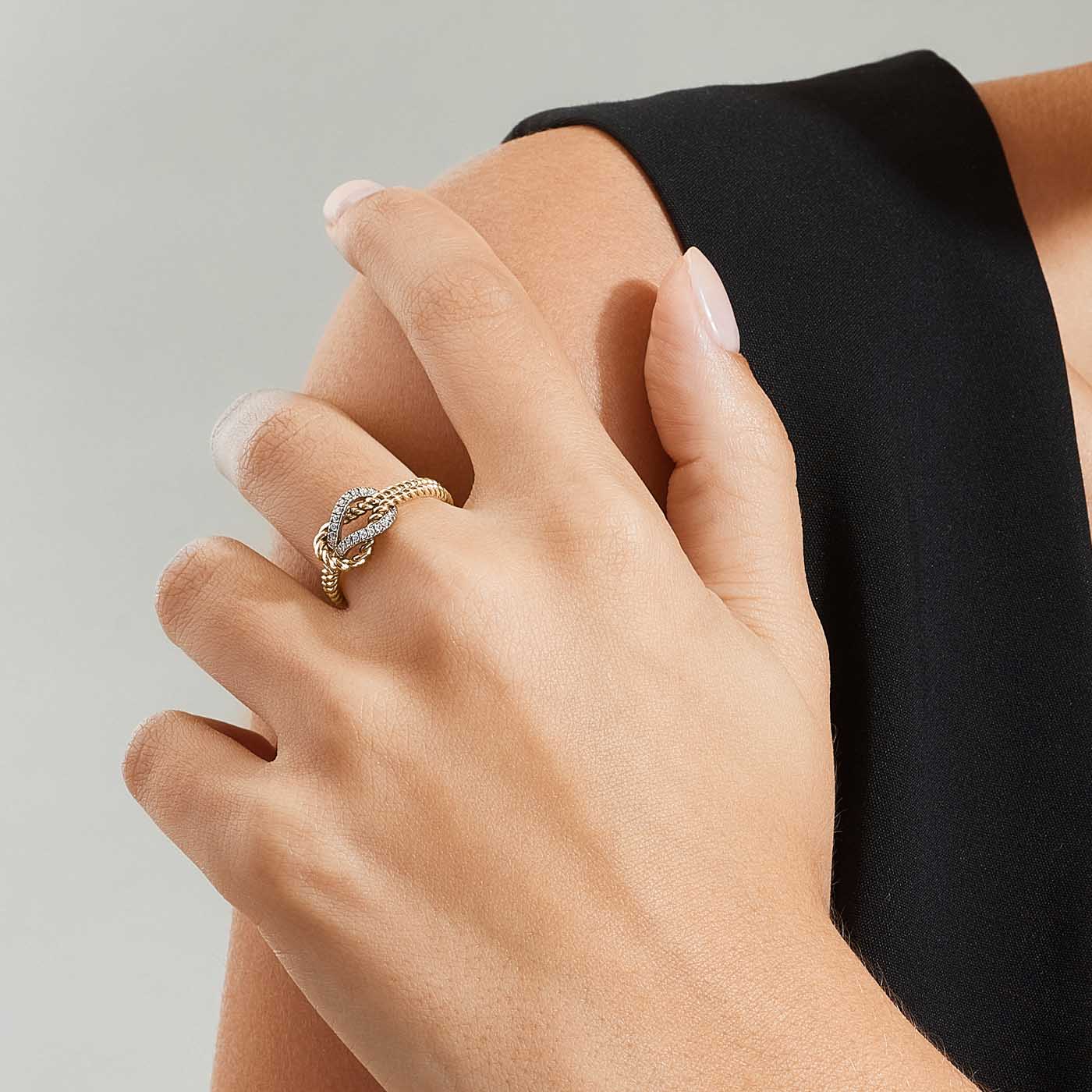 Swarovski lifelong bow ring sales