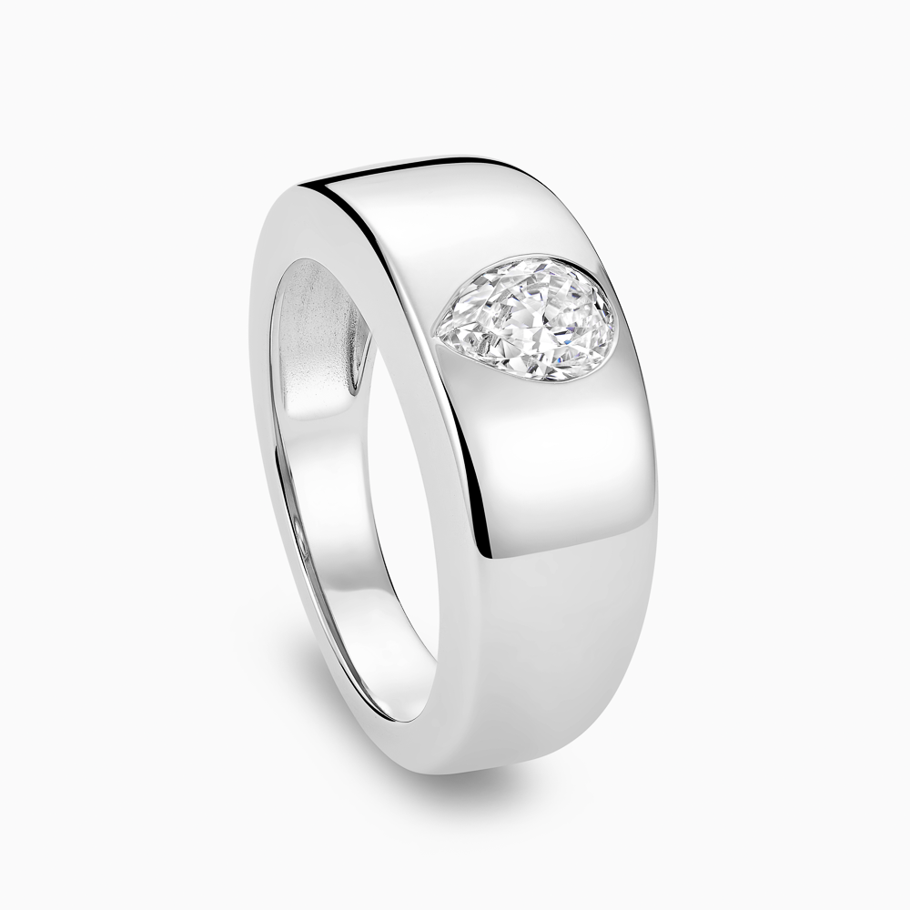 Flush setting engagement ring online