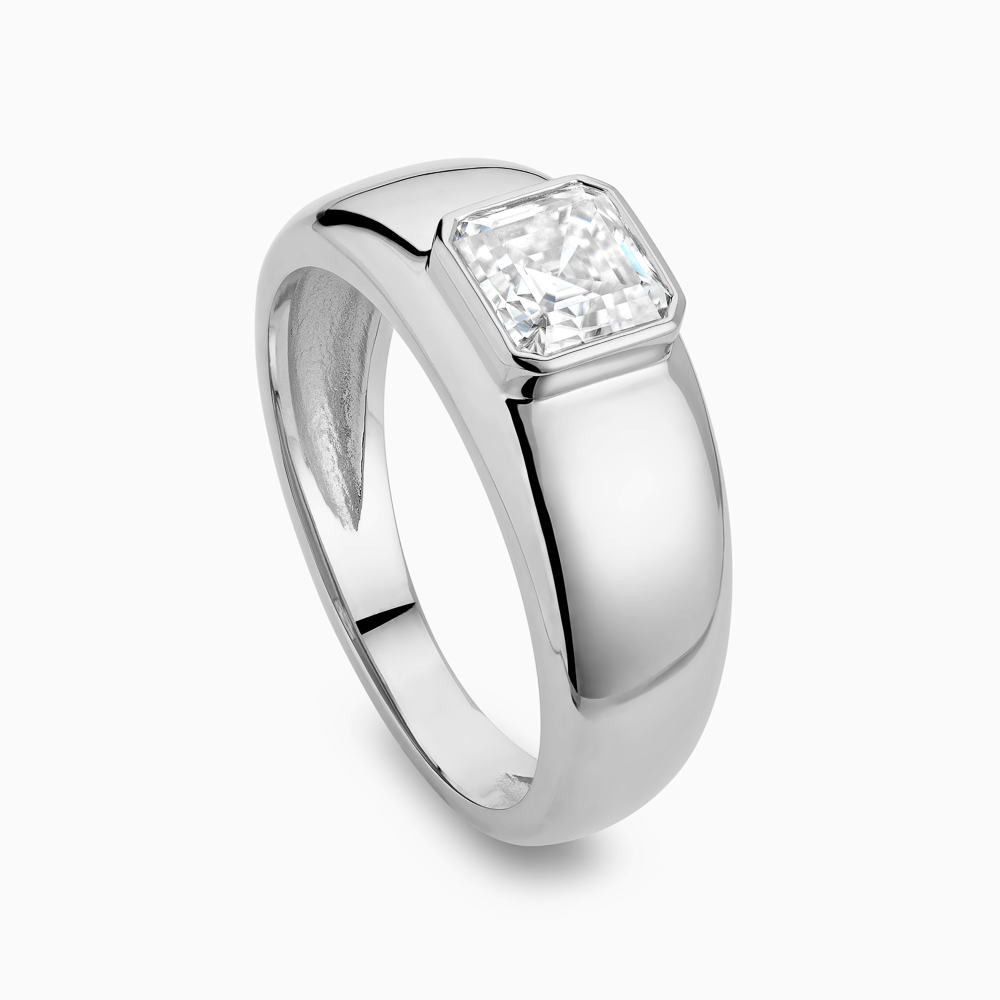 The Ecksand Bezel-Set Diamond Bombé Ring shown with Natural VS2+/ F+ in Platinum