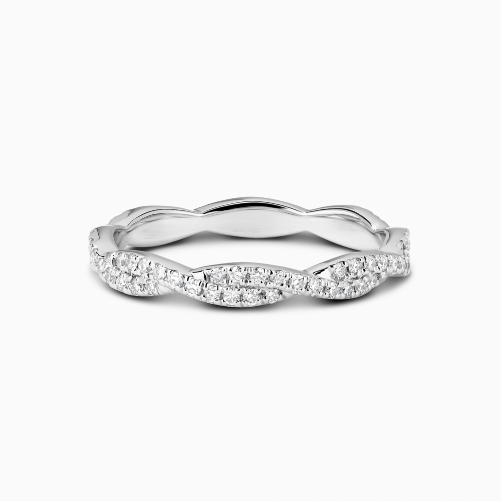 The Ecksand Twisted Eternity Wedding Ring with Diamond Pavé shown with Natural VS2+/ F+ in Platinum