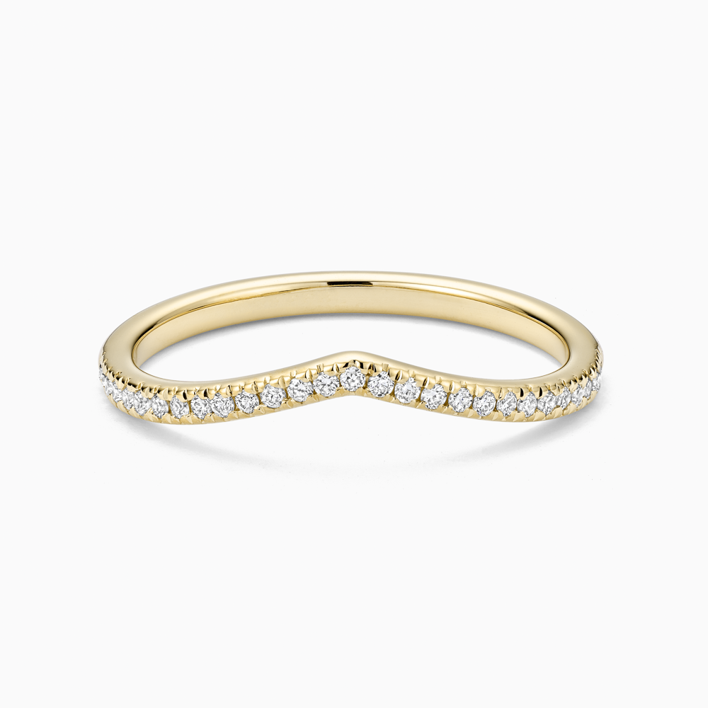 The Ecksand V-Curved Wedding Ring with Diamond Pavé shown with Lab-grown VS2+/ F+ in 18k Yellow Gold