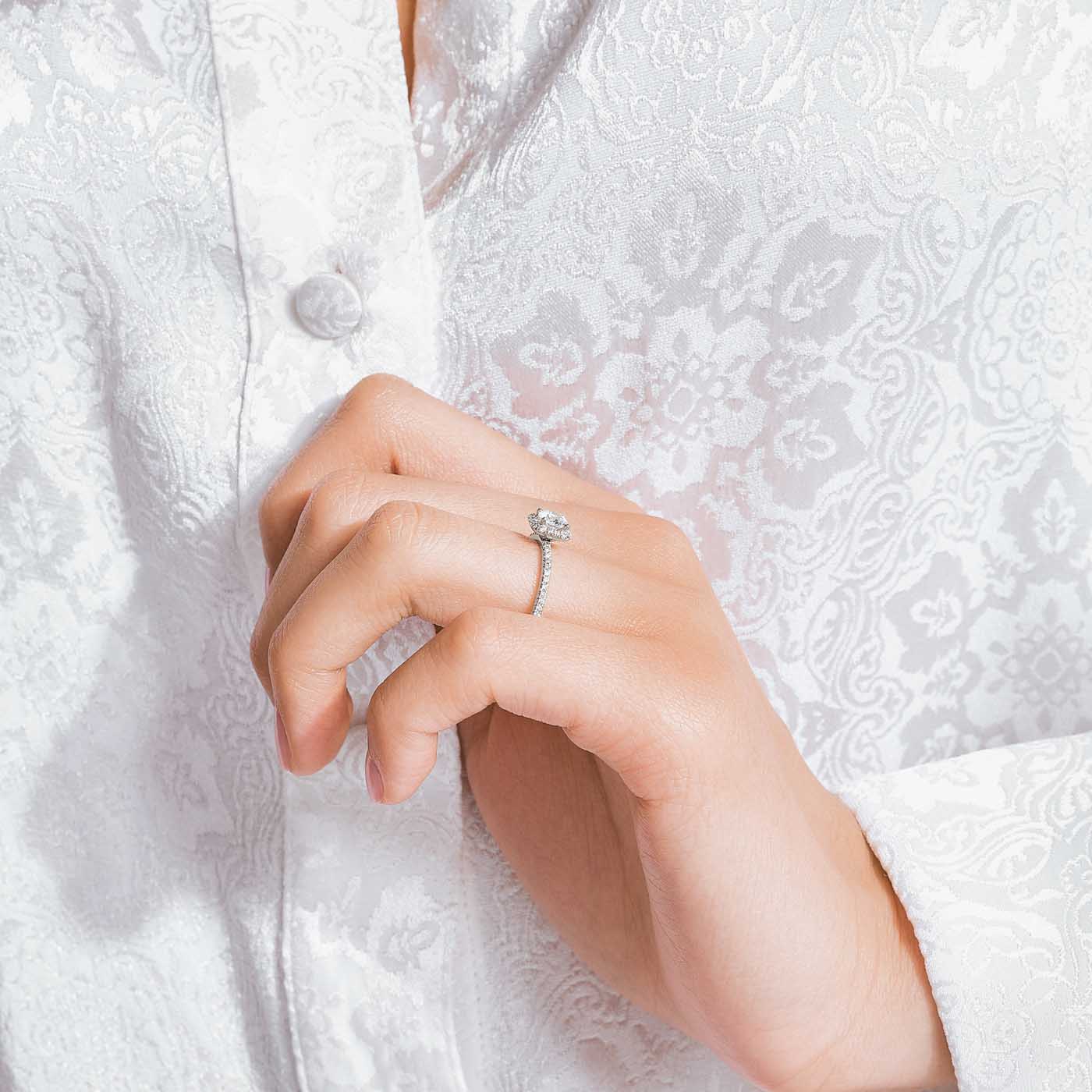 Halo sleeve wedding ring store