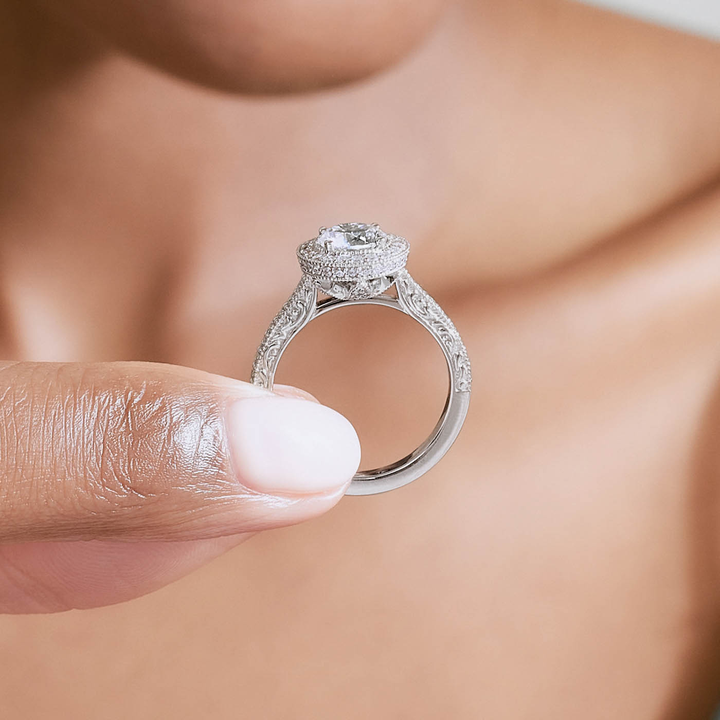 Classic halo ring on sale
